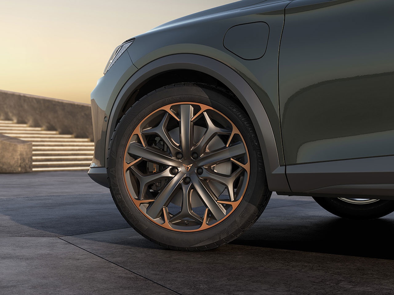 Jantes Exclusive 19'' en alliage noir sport et cuivre