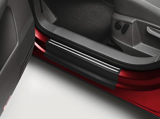 Plaques de protection métallisées – couleur noire et rayures blanches