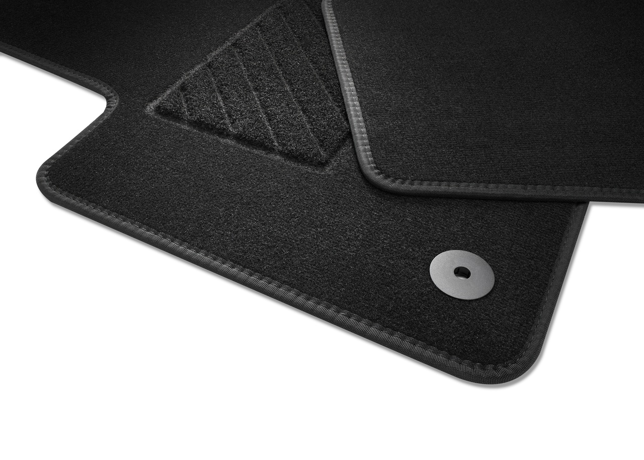 Multivan T7 - Jeu de 2 tapis de sol textiles avant, noir, « Plus »