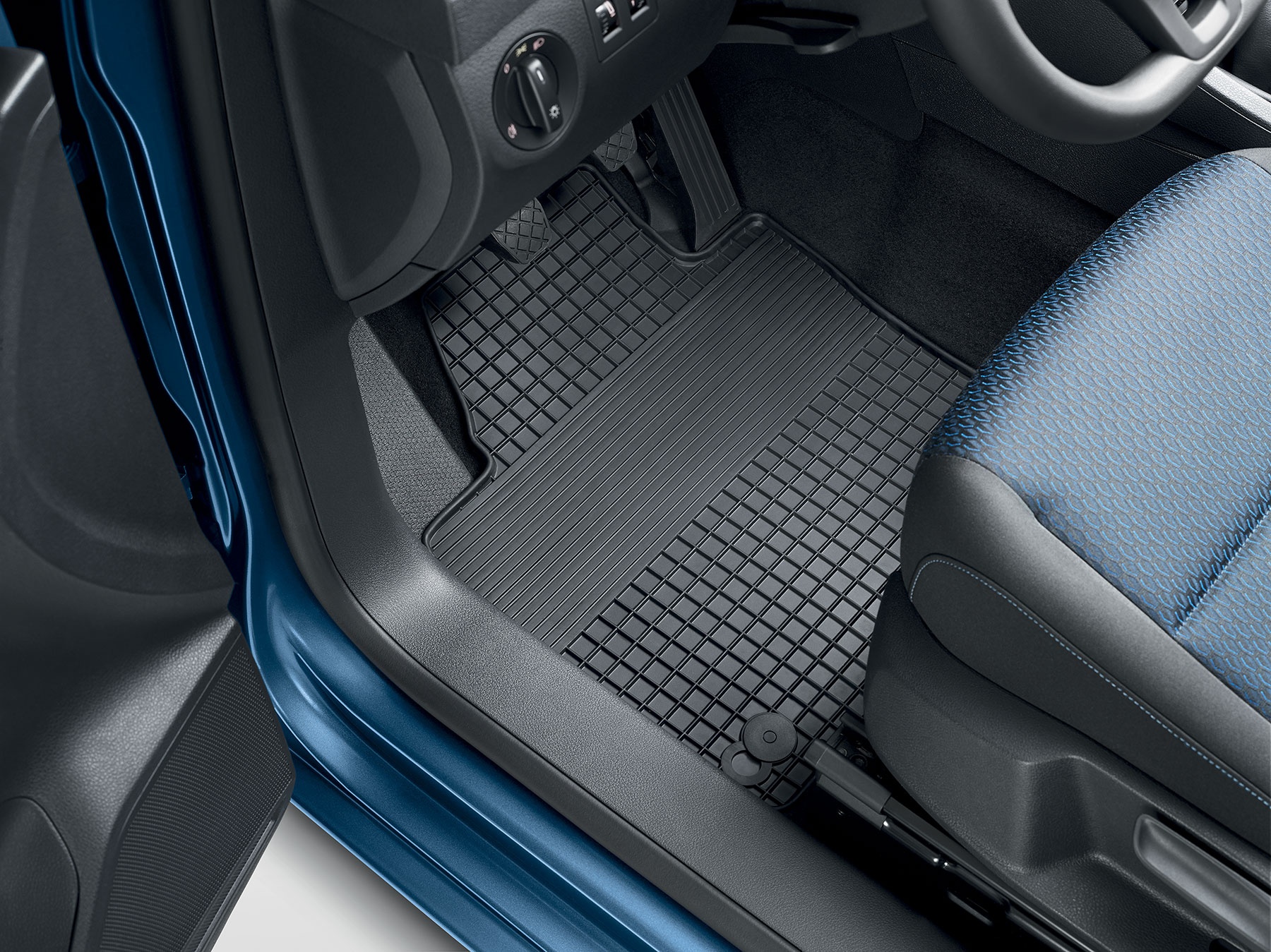 Jeu de 4 Tapis caoutchouc « Plus » Caddy 4, Caddy Maxi 4